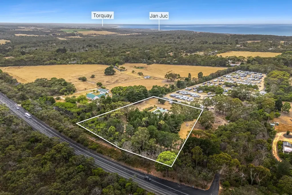 Bellbrae 2Kwarto RARE GREAT OCEAN ROAD ACREAGE WITH DREAM-HOME POTENTIAL