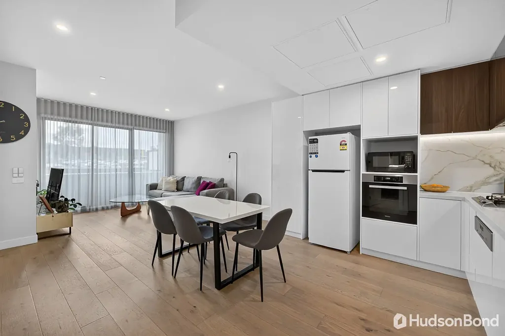 Doncaster East 2Phòng ngủ North Facing Luxury. Exceptional Value. Endless Lifestyle Appeal.