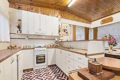 25 Pascoe Avenue, Strathmore, VIC 3041, 4房, 2浴, House