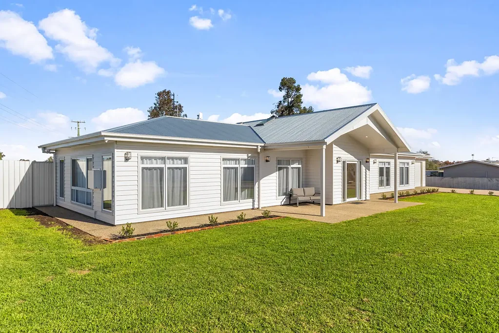 Coolamon 4ห้องนอน Rural Living at Its Finest with Space, Style & Stunning Farmland Views