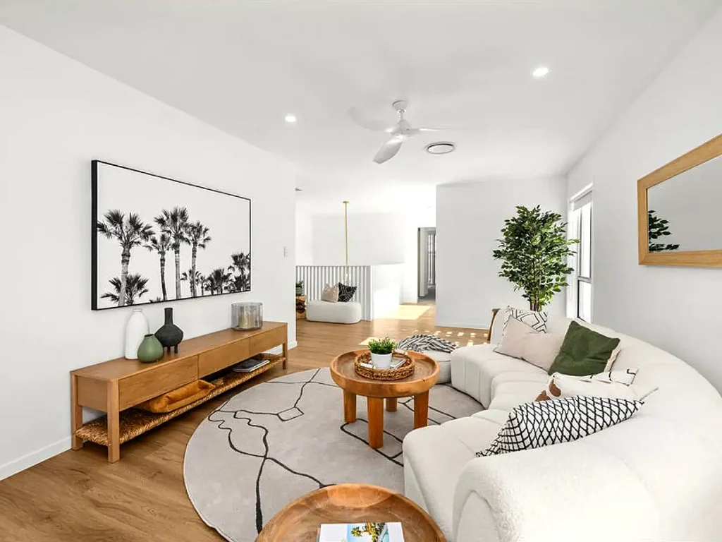 Biggera Waters 4ਬੈੱਡਰੂਮ Stunning contemporary coastal home just moments from the Broadwater.