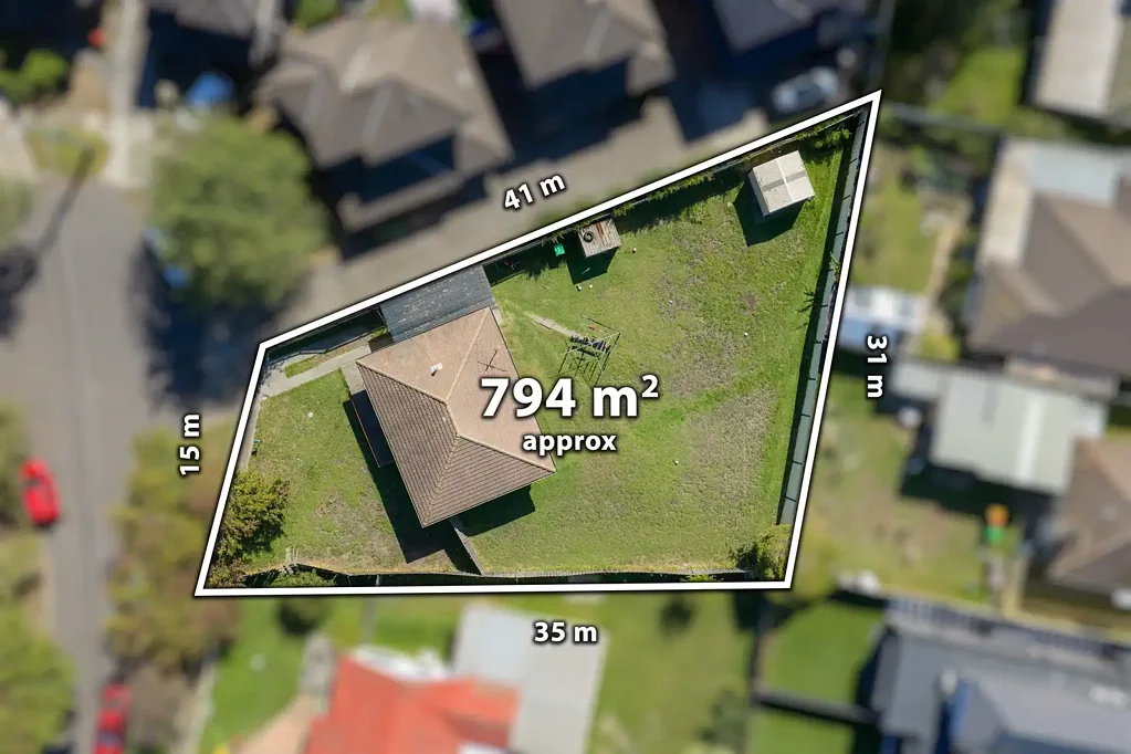 Braybrook 2બેડરૂમ A Large 794m² Block hidden in a court- style location