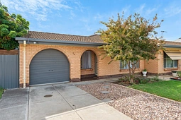 2/32 Russell Street, Rosewater