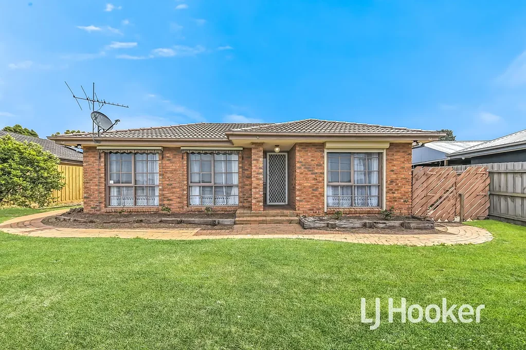 WELL PRESENTED 3 BEDROOM FAMILY HOME!!!