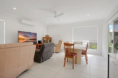 4 Lucien Street, Nirimba, QLD 4551, 4房, 2浴, House