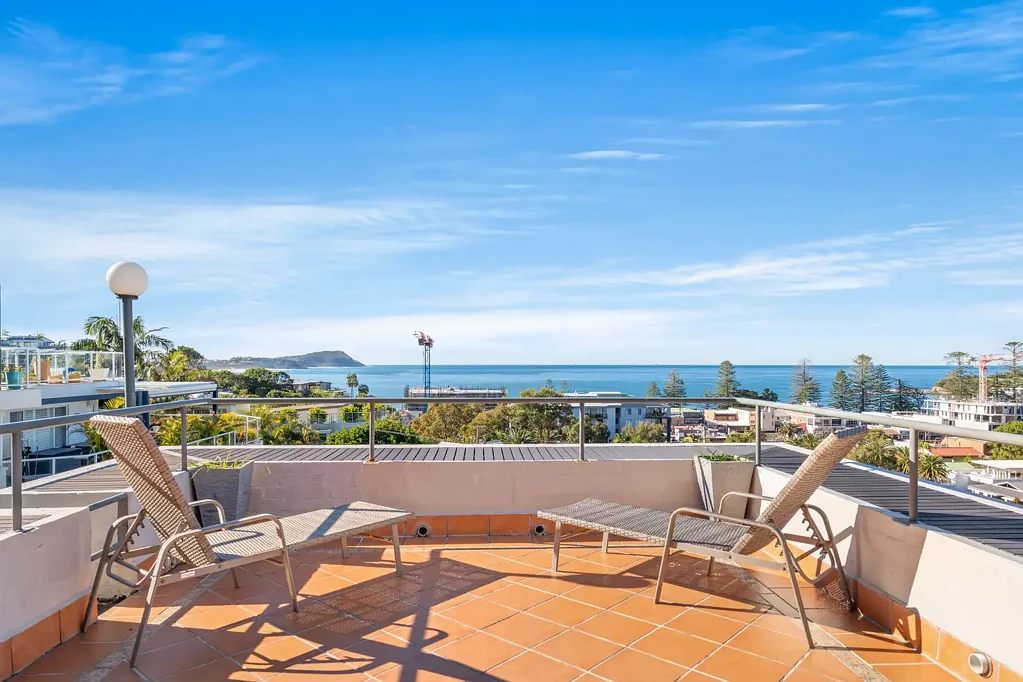 Single Level Fully Furnished Penthouse With Ocean Views