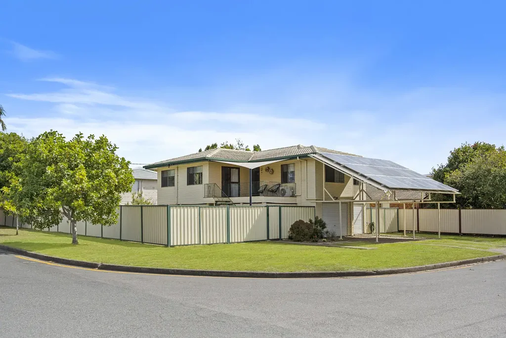 Acacia Ridge 4कमरा IMMACULATE FOUR-BEDROOM HOME ON A CORNER BLOCK