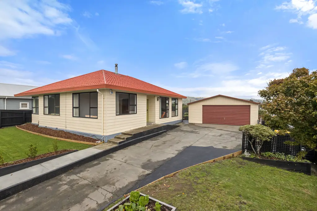 Woolston 4房  Affordable Four Bedroom Family Home