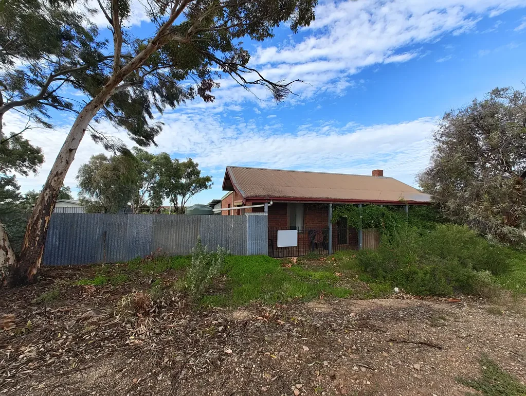 Quorn 3 Slaapkamer 83 Wigley Street, Quorn SA 5433 - Opportunity on a Generous 2,646m²