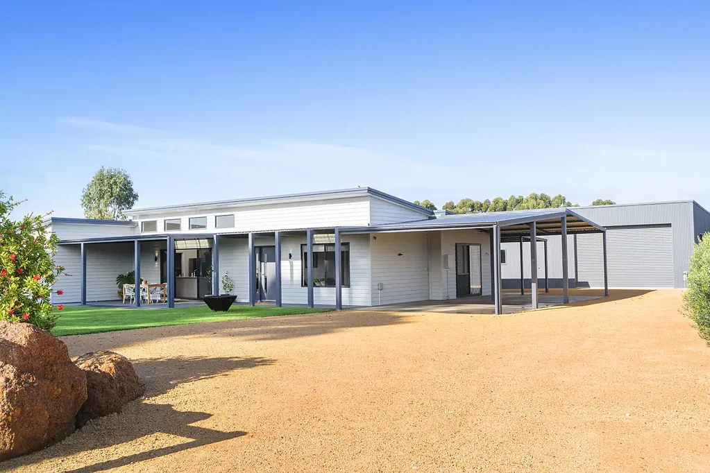 Witchcliffe 4બેડરૂમ Generous Family Home with Room to Grow - Witchcliffe WA