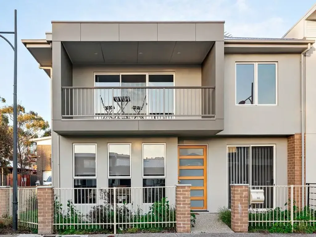 Secure & Stylish Furnished Townhouse in a Quiet Northgate Location