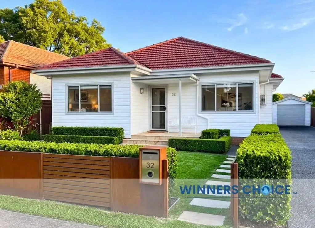 Guildford 3침실 GREAT START OR INVESTMENT - SPACIOUS 534sqm WITH ENDLESS POT
