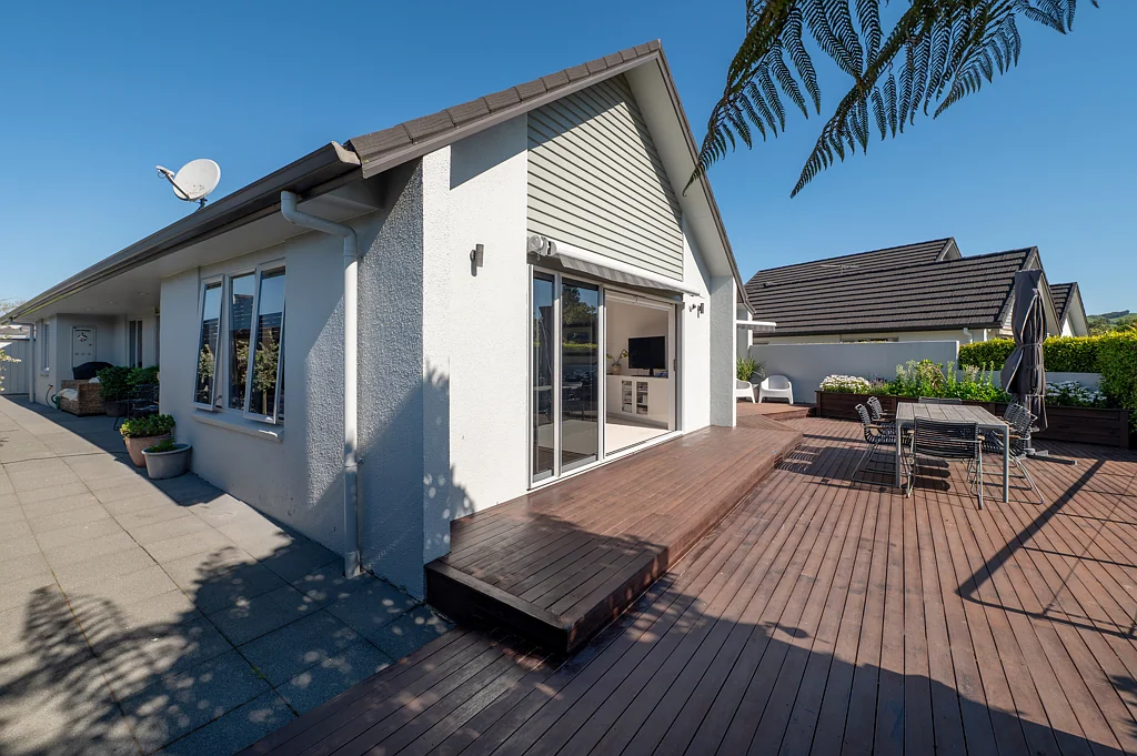 Springfield 3Moenga Springfield Elegance on the Fairway