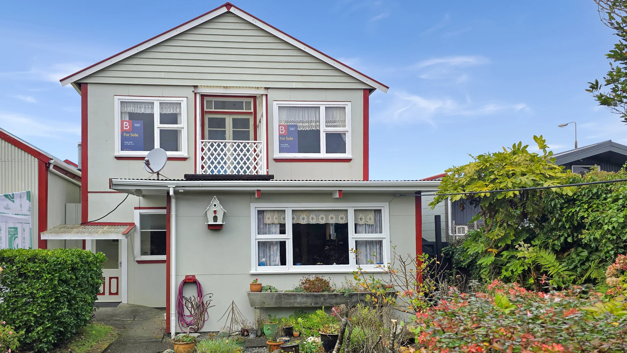 Hokitika 5Phòng ngủ Investment opposite the beach