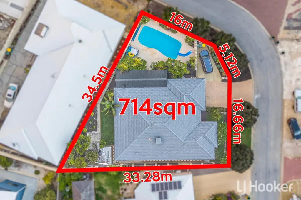 Dawesville 4ห้องนอน Resort-Style Coastal Living with Stunning Poolside Entertaining