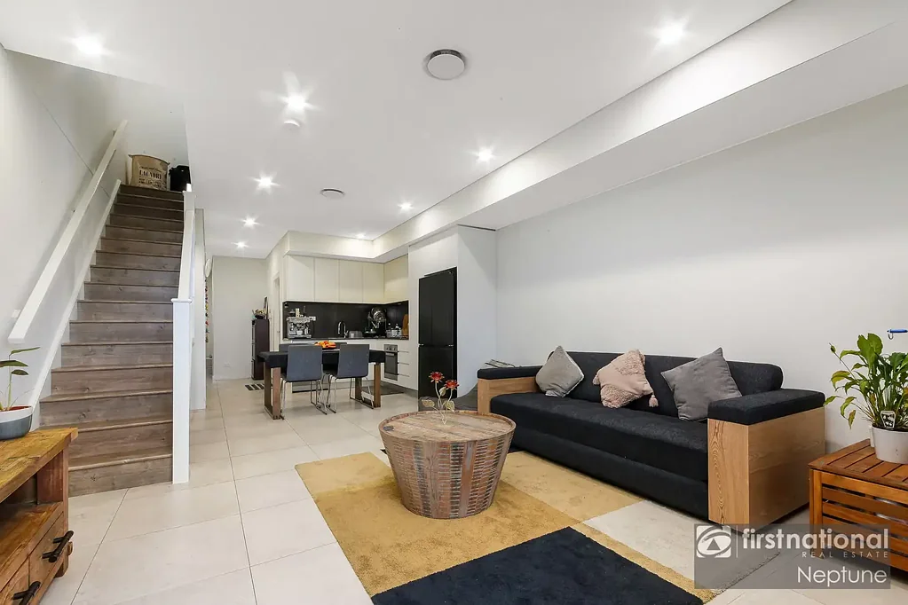 5/180 Targo Road, Girraween, NSW 2145