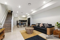 5/180 Targo Road, Girraween
