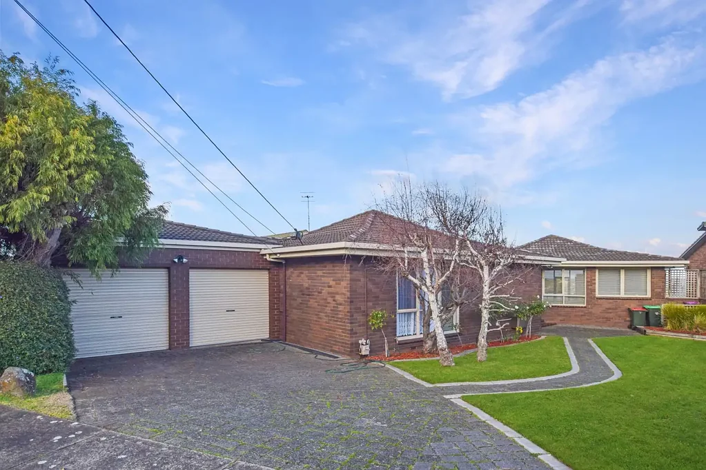 Family Home With Views