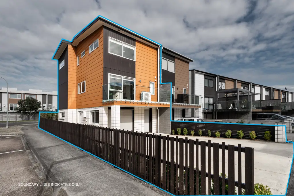 Te Atatu South 4 Bedroom Park Like a Boss!