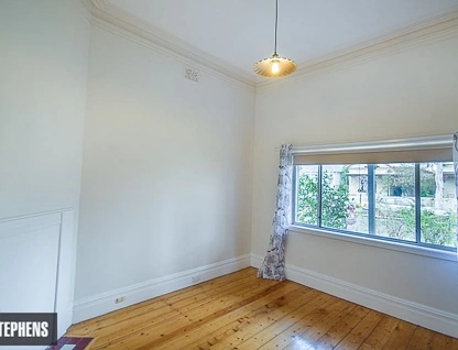 8 Stirling Street, Footscray, Western Melbourne, 2房, 1浴, House
