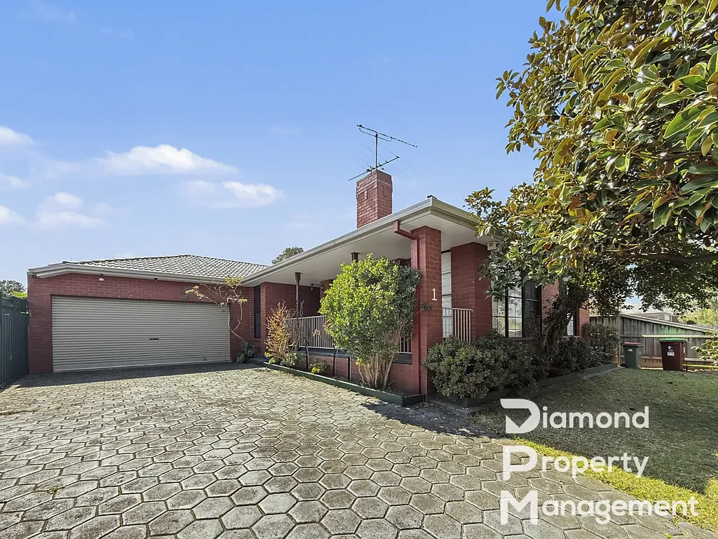 Spacious Family Home in Convenient Berwick Location