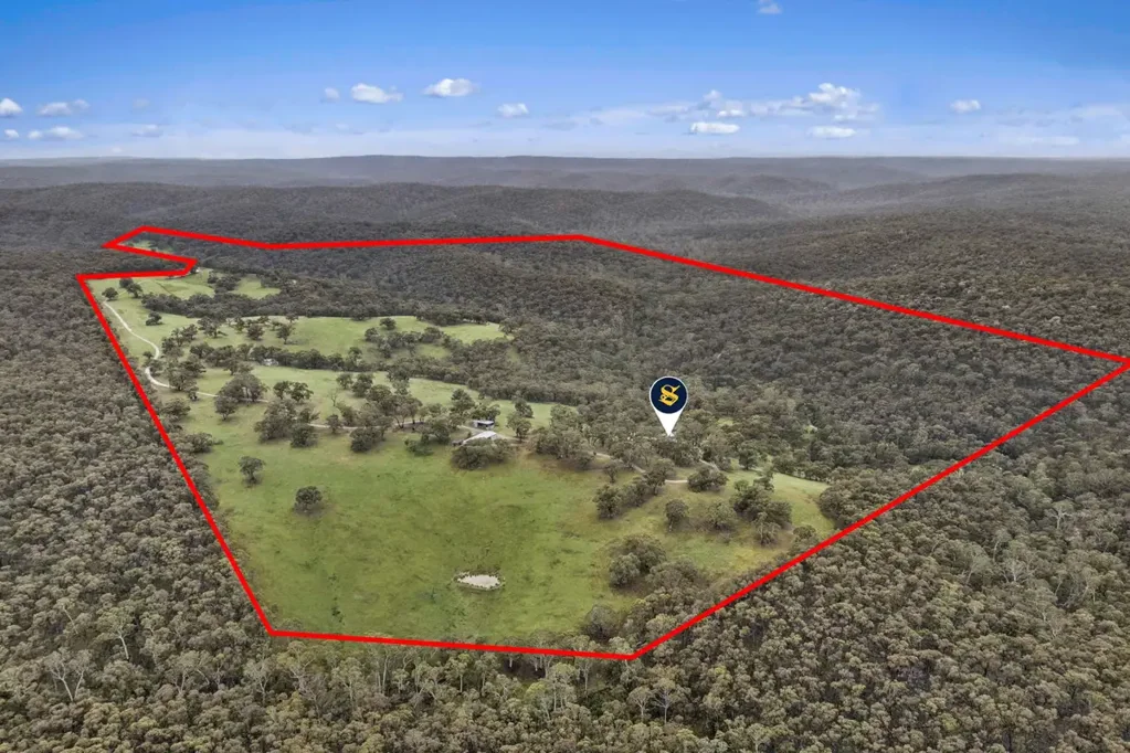 Berringa  “Lindavale” Rural Retreat on 366 Acres – Space, Serenity & Character