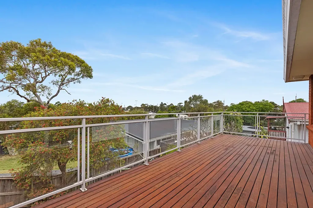 Sylvania 4房  Lovingly Maintained Family Home