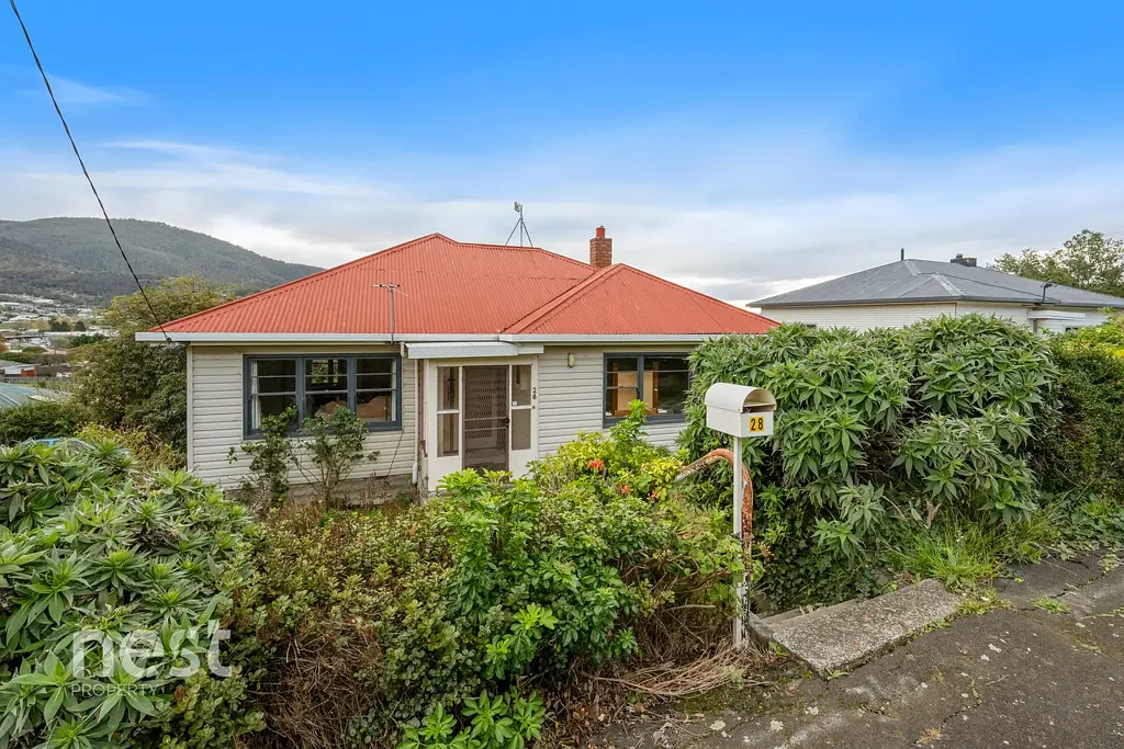 West Moonah 4房  Development Opportunity with Approved Subdivision in Prime West Moonah Location