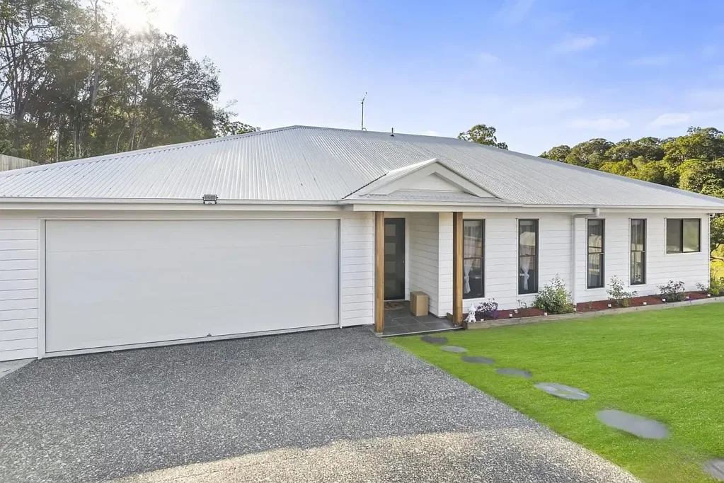 9 Samwell Place, Nambour, QLD 4560
