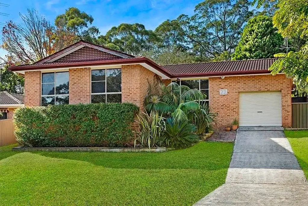 Ideal Family Home in a Convenient Berkeley Vale Location
