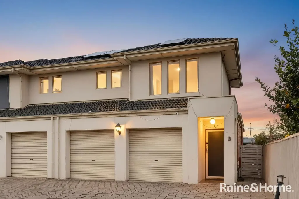 Marleston 2房  Delightful Townhouse in This Prime Ultra-Convenient Location!!