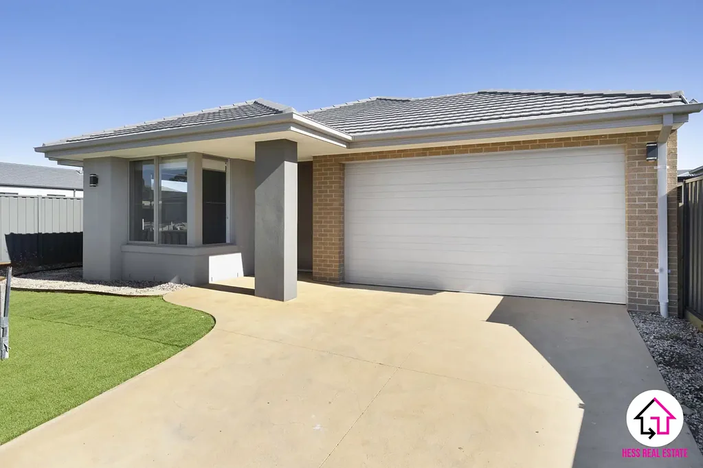 NEW HOME - $550PW - AVAIL NOW