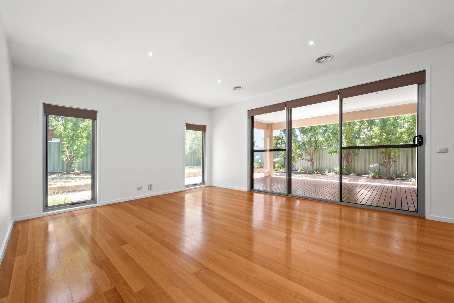 21 BRENTWOOD DR, STRATHFIELDSAYE VIC 3551, 0 phòng ngủ, 0 phòng tắm, House