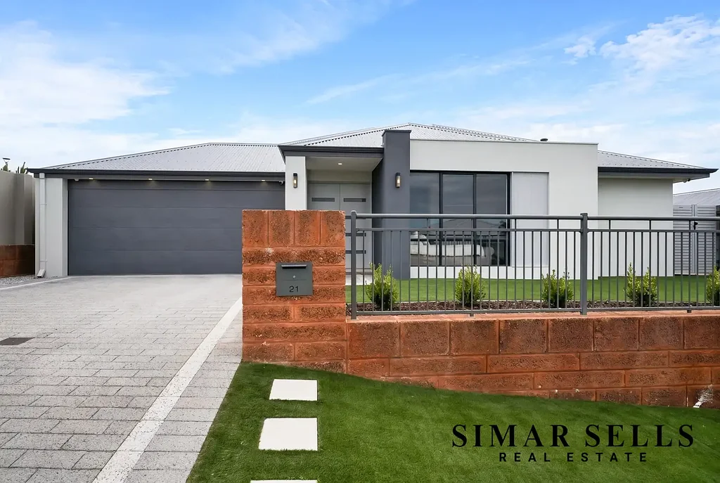Ellenbrook 4房  Contemporary Elevated Living with Scenic Views!