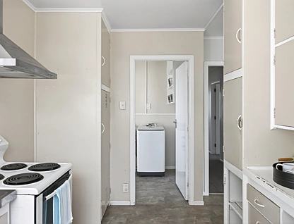 213 Tyndall Road, Outer Kaiti, 3 Kuwarto, 1 Banyo, House