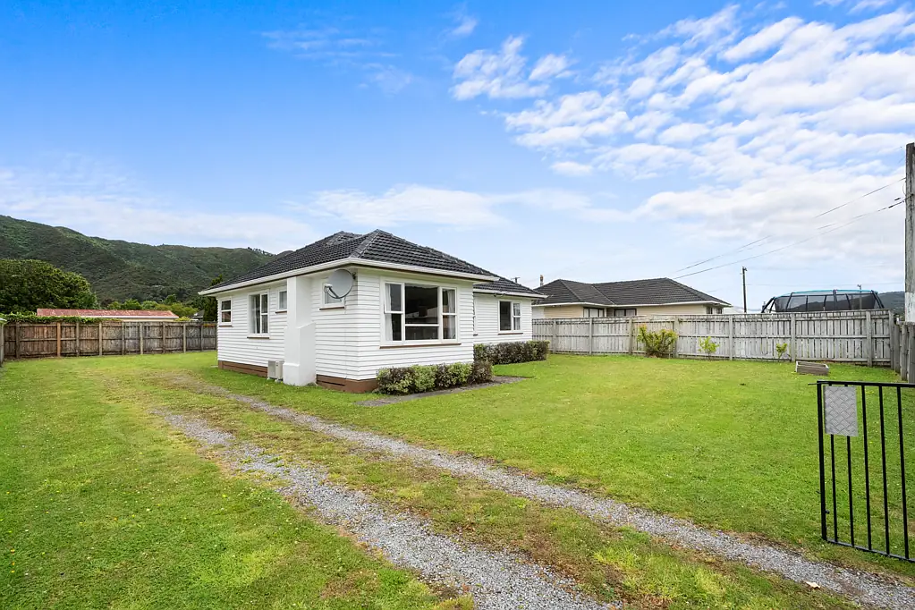 42 Donnelley Drive, Wainuiomata, Lower Hutt, Wellington