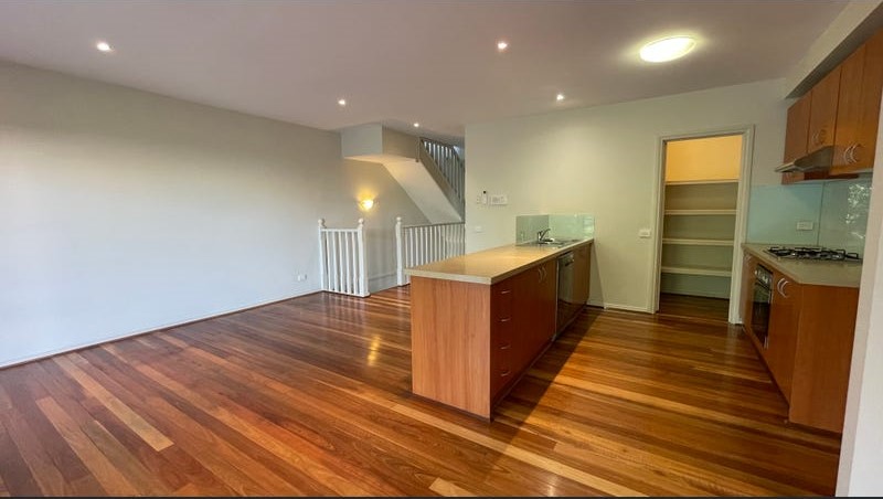 UNIT 4 127 SOMERVILLE RD, YARRAVILLE VIC 3013, 0 Schlafzimmer, 0 Badezimmer, House