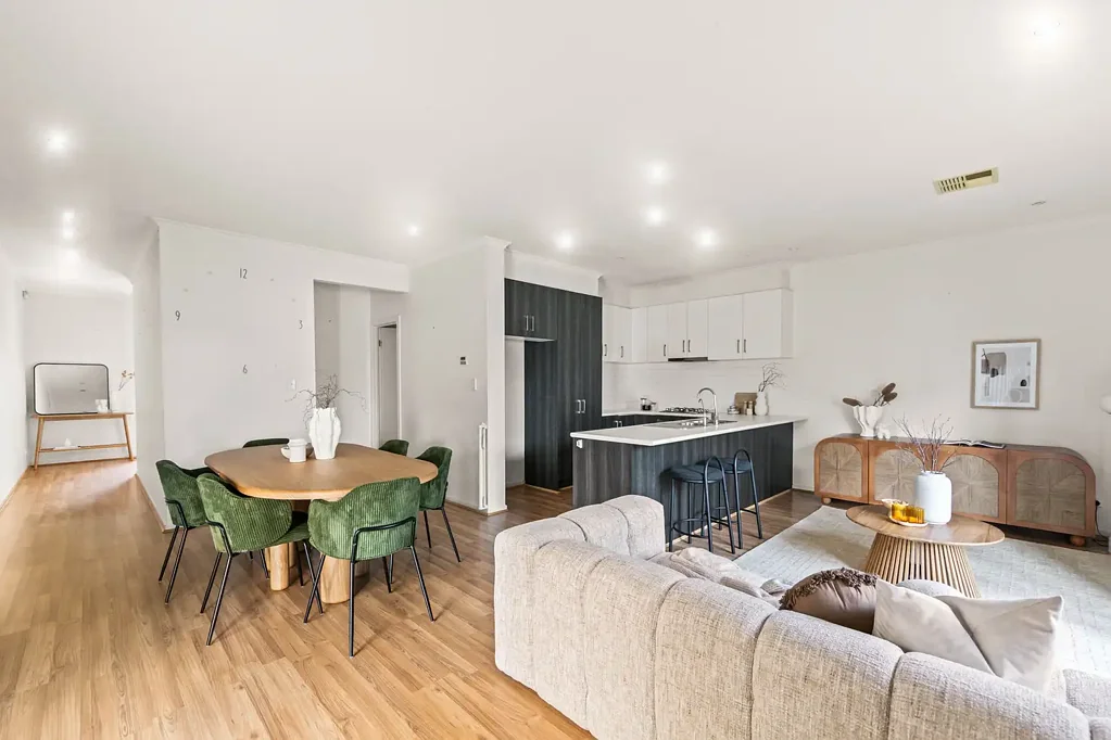 12 Hurstfield Terrace, Findon, SA 5023