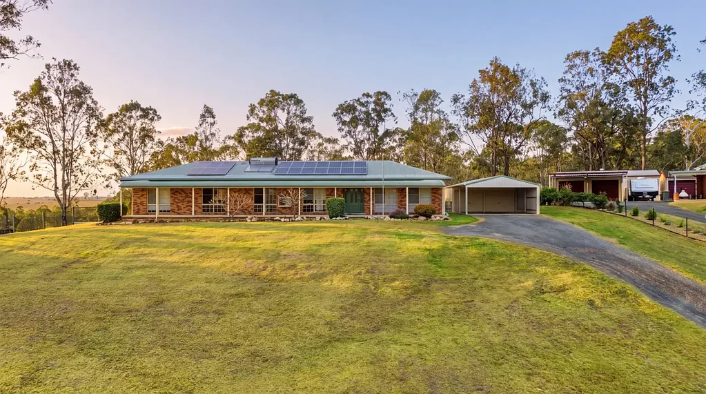 Waterview Heights 4ਬੈੱਡਰੂਮ ELEVATED ACREAGE HAVEN WITH PANORAMIC MOUNTAIN VIEWS