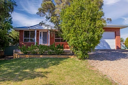 12 Hillam Avenue, Narrabri