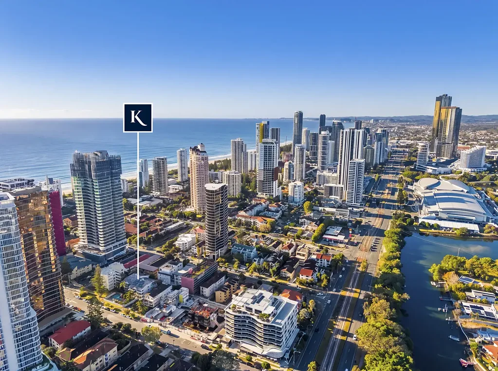 Broadbeach 2બેડરૂમ Renovated Top-Floor Retreat, Moments From Broadbeach
