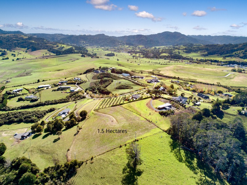 17 Tamahunga Drive, Matakana, Auckland - Rodney, 4 कमरे, 0 बाथरूम