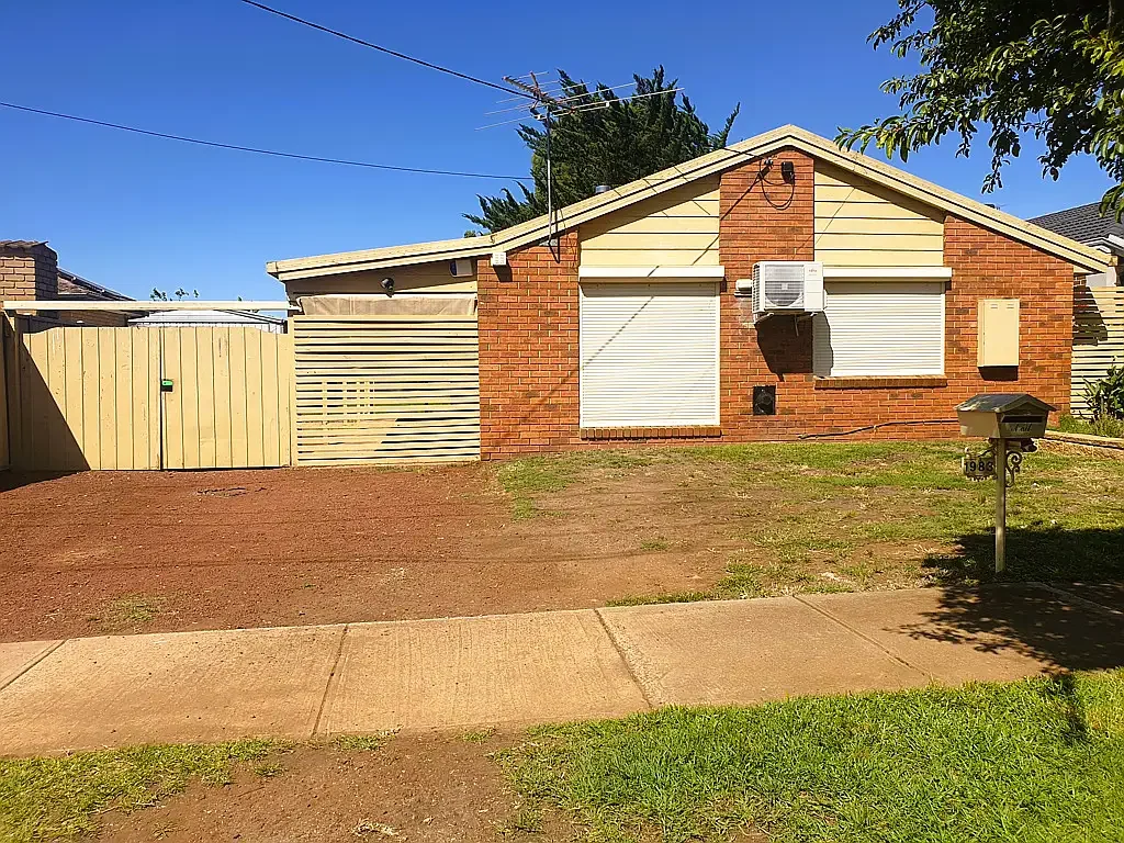 Spacious Family Haven - Comfort, Style & Fun Await!