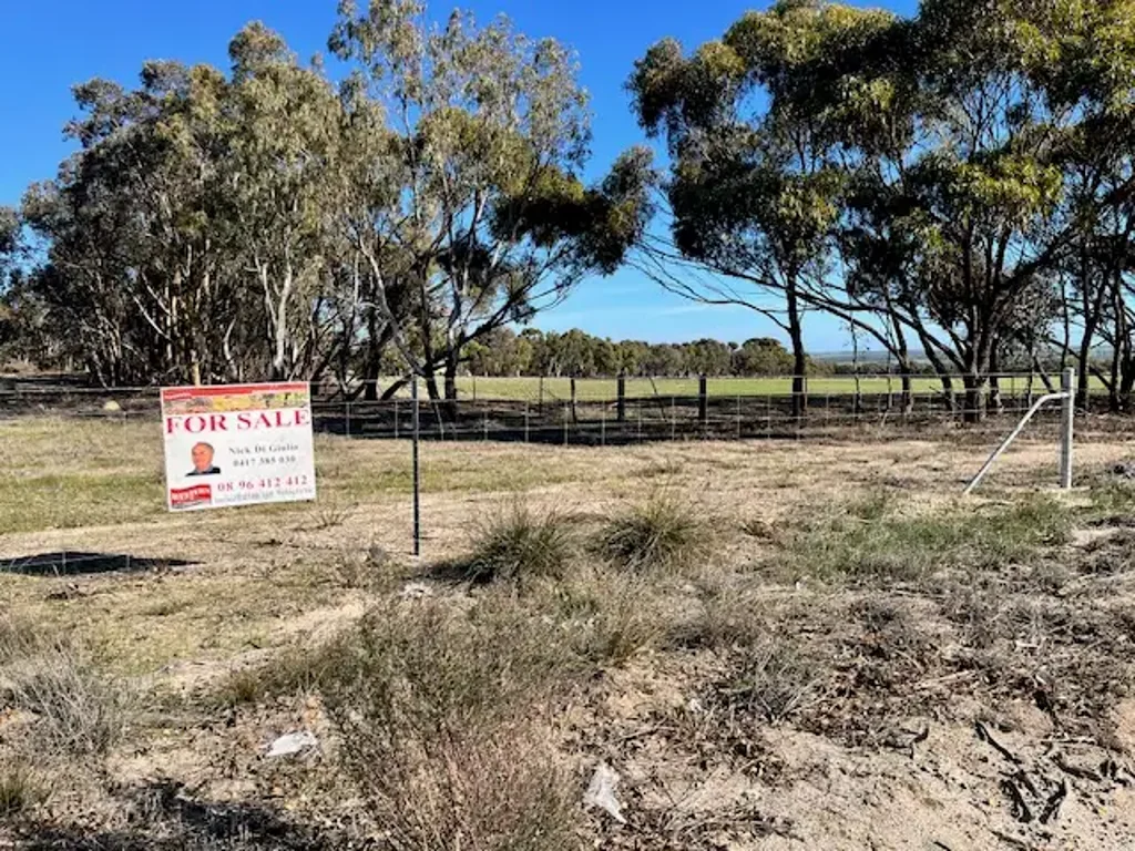 18 MANNING ROAD, Quairading, WA 6383