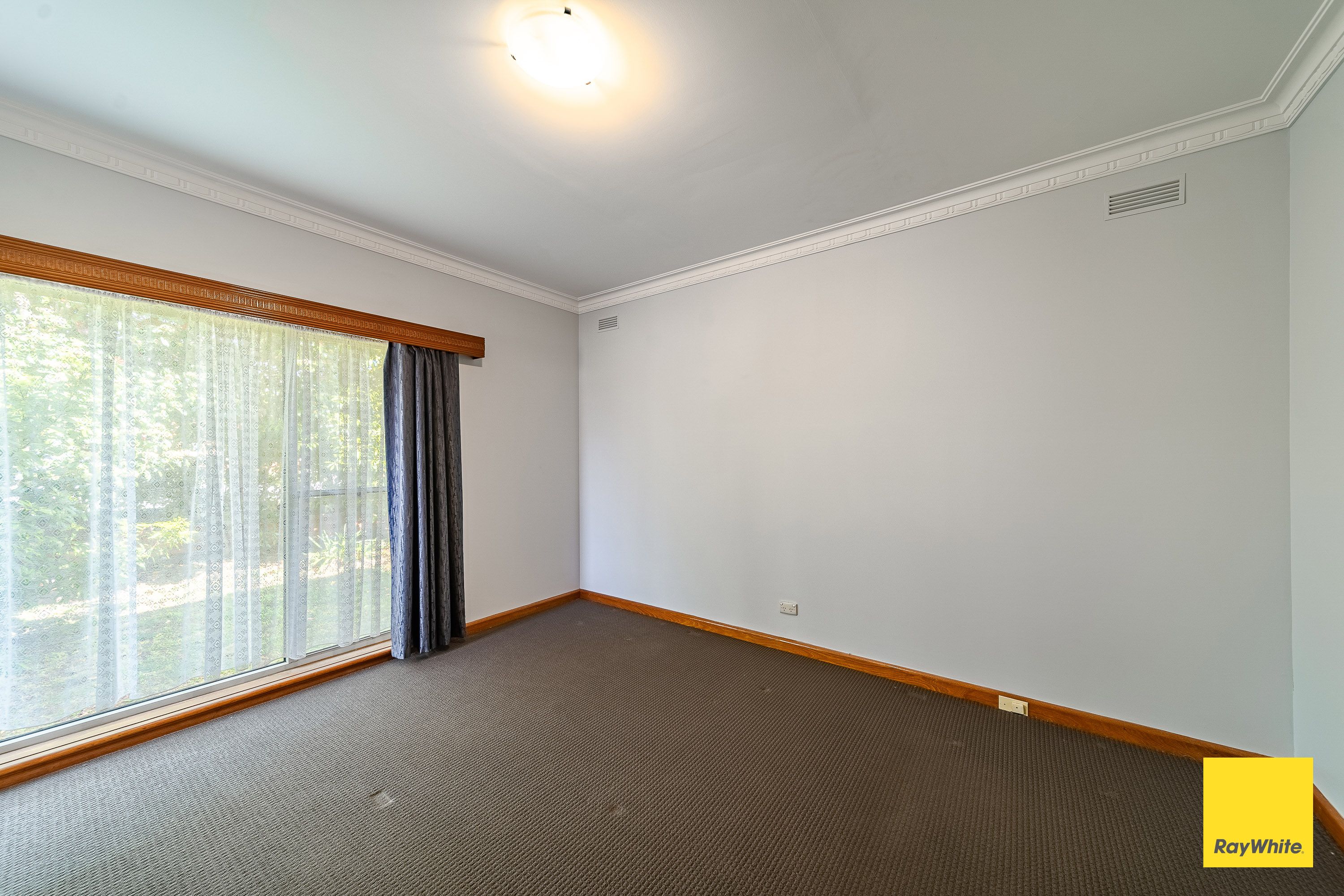 9 EDWIN ST, NORTH BENDIGO VIC 3550, 0 غرف, 0 حمامات, House