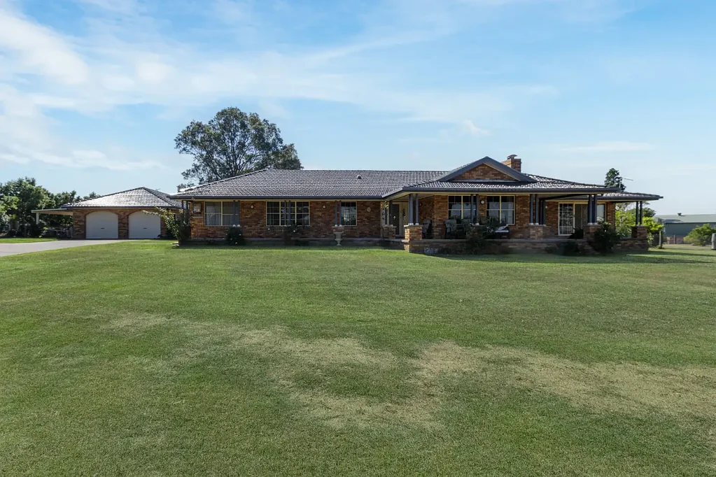 3 Cypress Grove, Aberglasslyn, NSW 2320