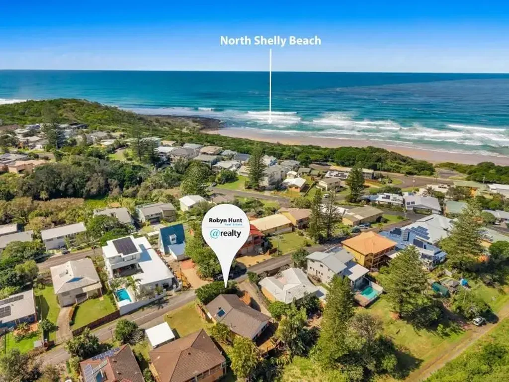 East Ballina 3 Bedroom Rare Shelly Beach Opportunity - Location, Lifestyle & Loads of Potential!