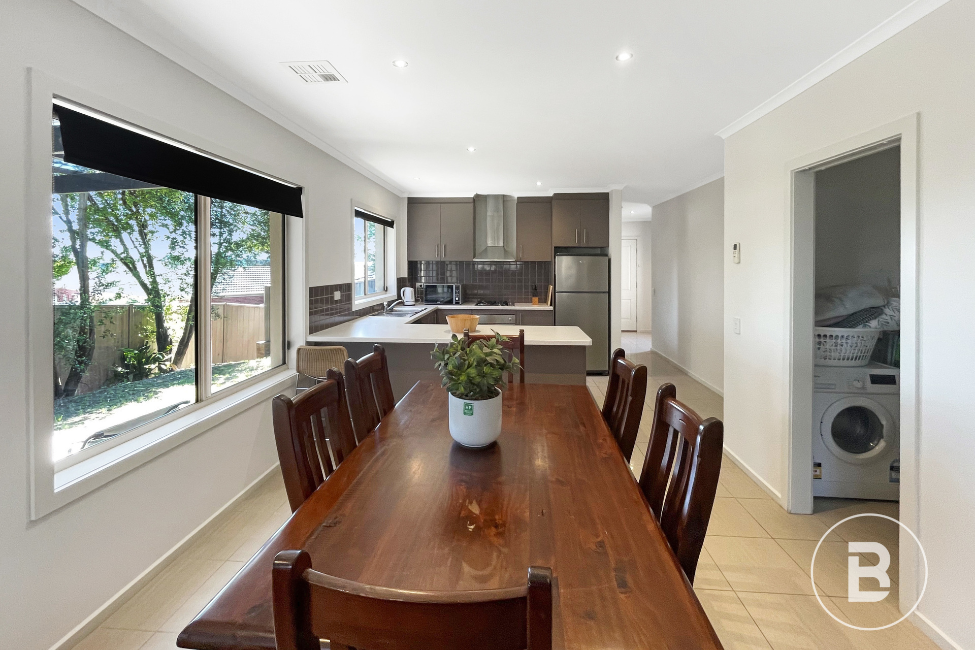 UNIT 6 20 FALCON DR, INVERMAY PARK VIC 3350, 0 Kuwarto, 0 Banyo, Townhouse