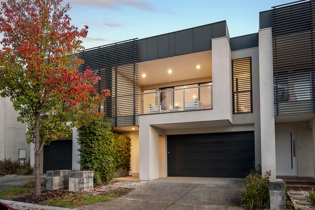 Burwood 3Moenga Modern Sophistication in MWSC zone