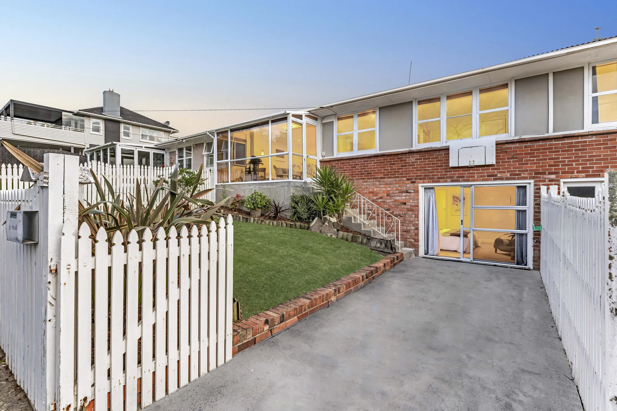 Meadowbank 3Kwarto FIND: Declared Reserve in the $700k's - CV $900k.